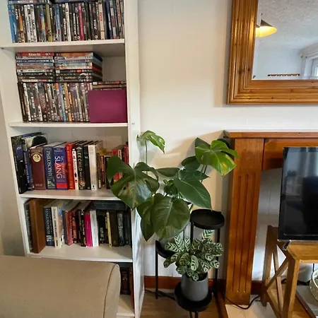 Stylish Garden Flat Near Loch Ness Apartment Drumnadrochit Exterior photo